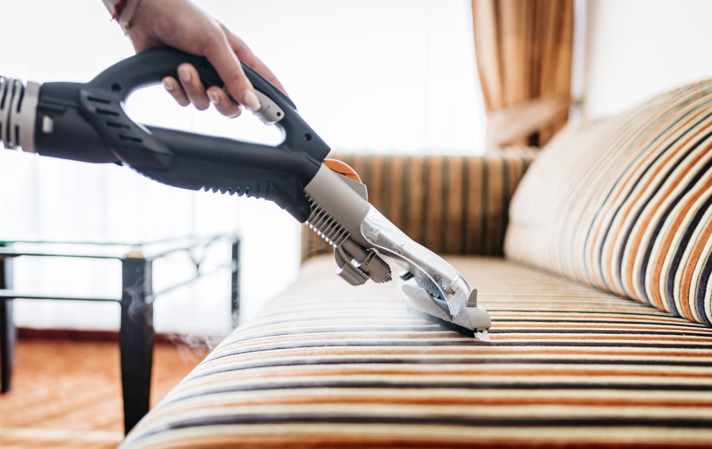 wash and vacuum hupolstery